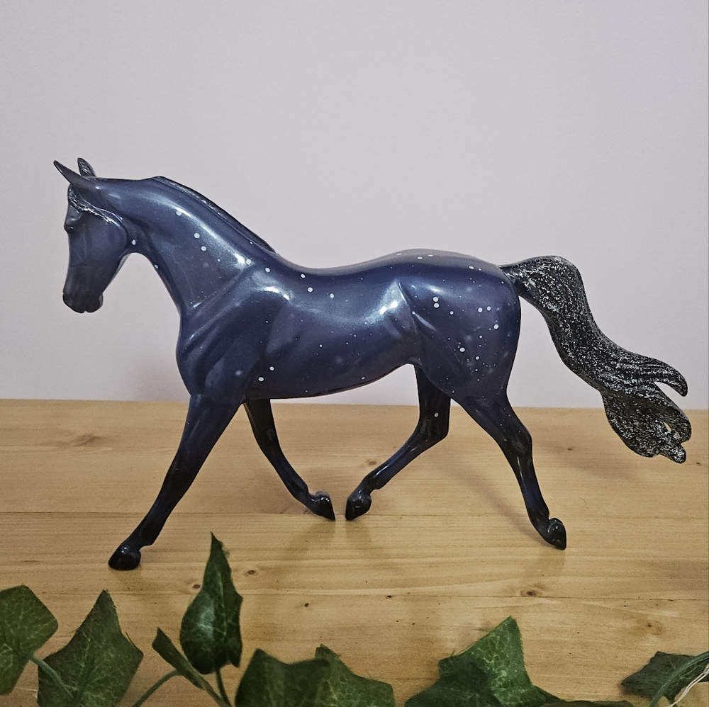 Breyer Starry Night Model